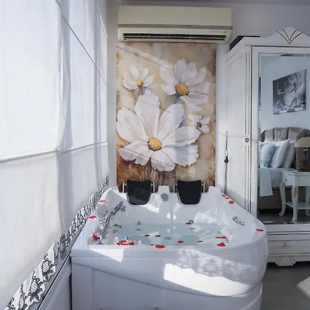 丹特拉布提克酒店 2*