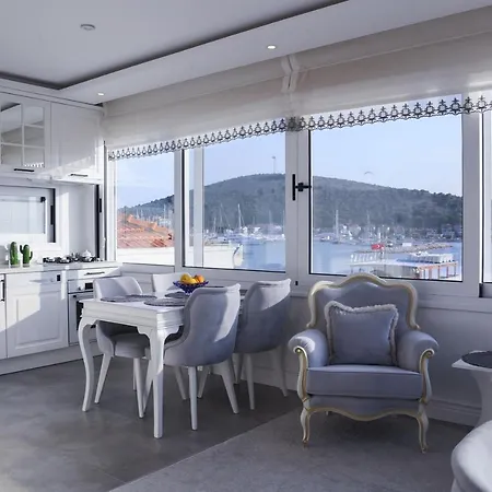 丹特拉布提克酒店 2* Çeşme