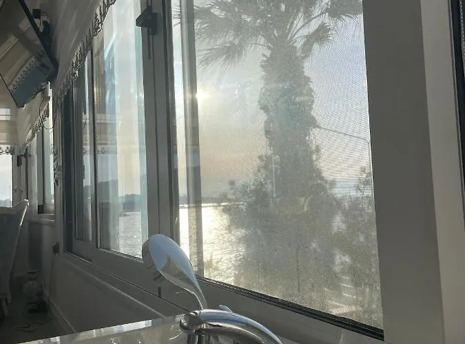 Dantela Butik 2* Çeşme