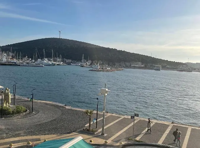 Dantela Butik Çeşme