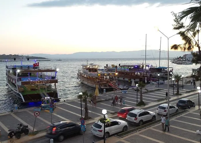 Dantela Butik Çeşme